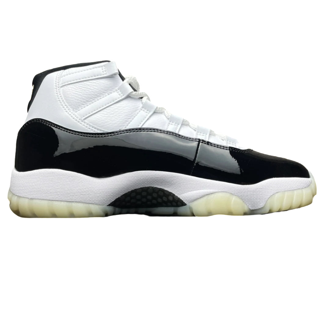 Nike Air Jordan 11 Retro “Concord” – Iconic Leather High-Top Basketball Sneakers