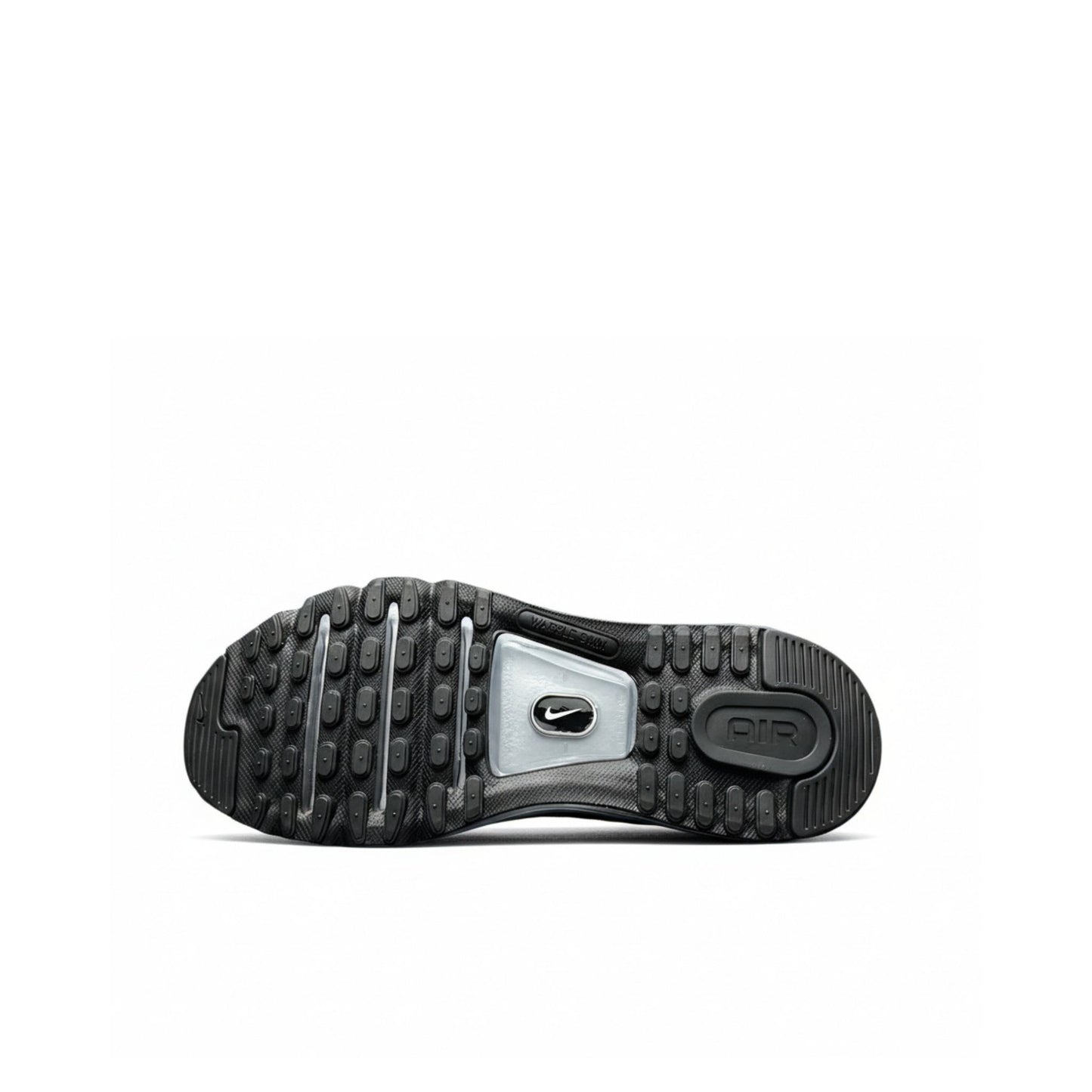 Nike Air Max 2013 “Metallic Silver / Black”
