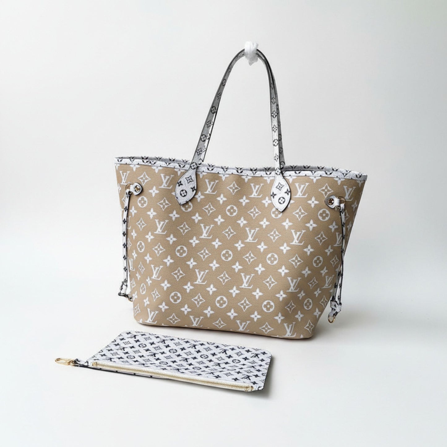 Neverfull MM Monogram Giant Canvas Khaki White Tote Bag