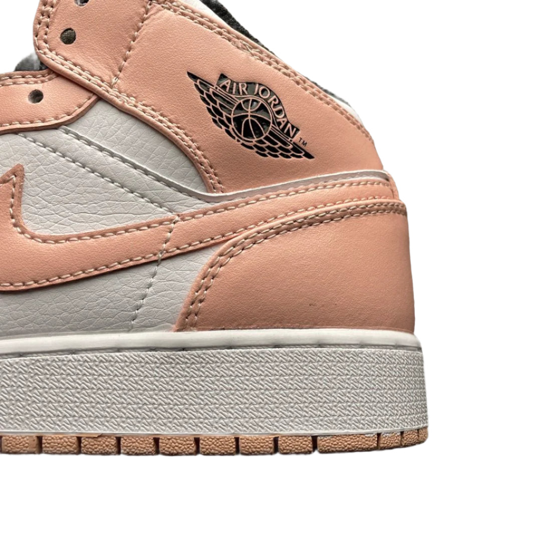 Air Jordan 1 Retro High OG 'Crimson Tint'
