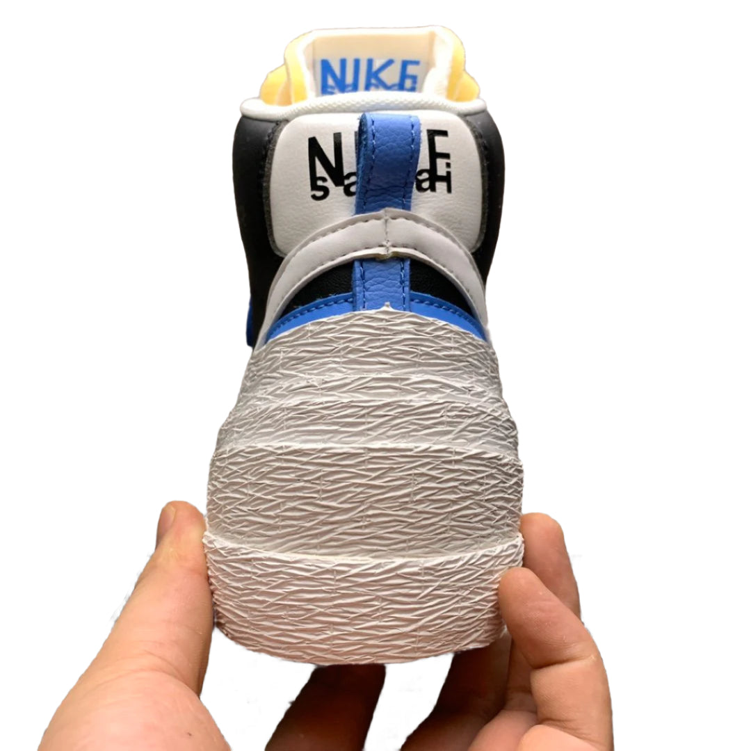 Nike × sacai Blazer Mid “Black Blue”
