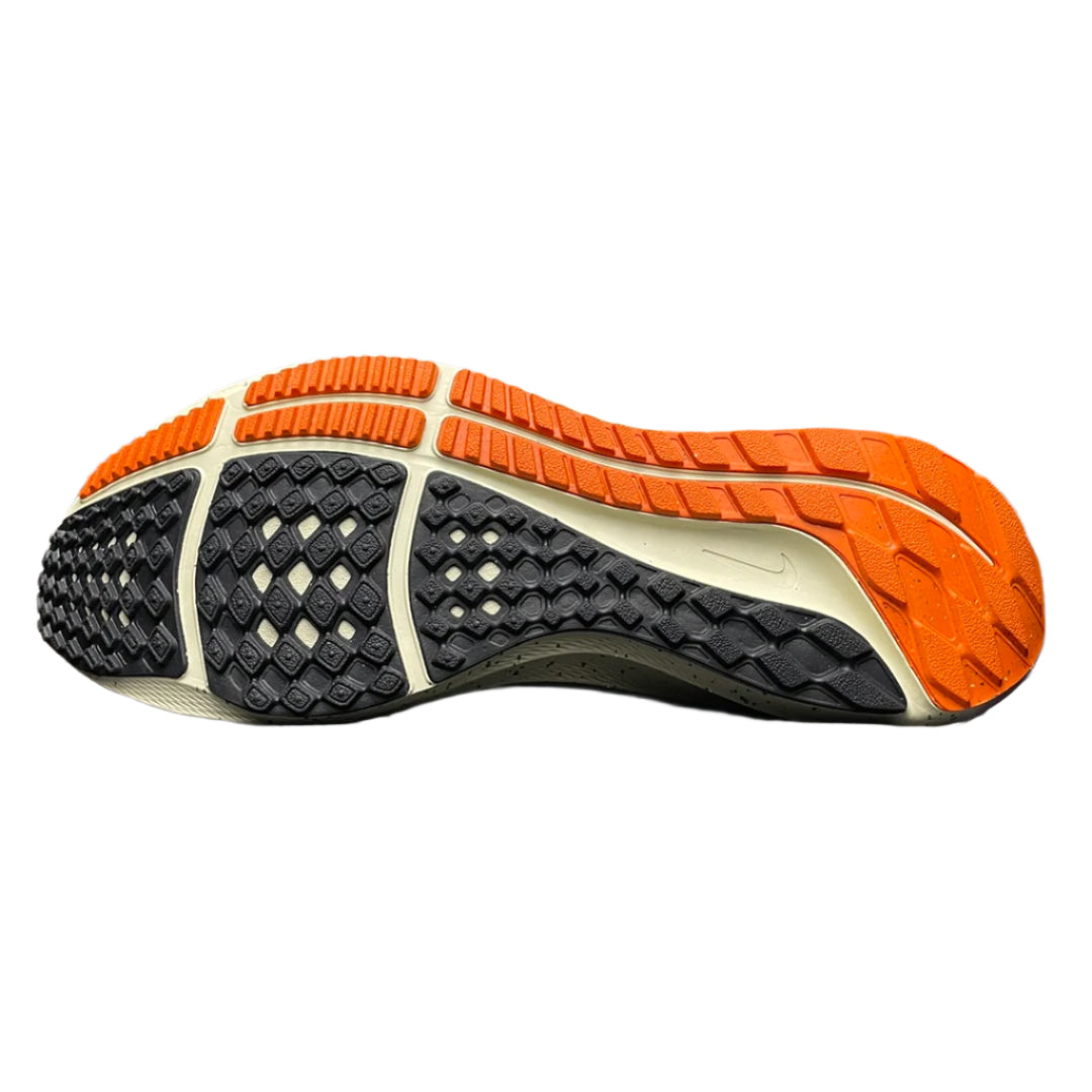 Nike Air Zoom Pegasus 39 Black White Orange