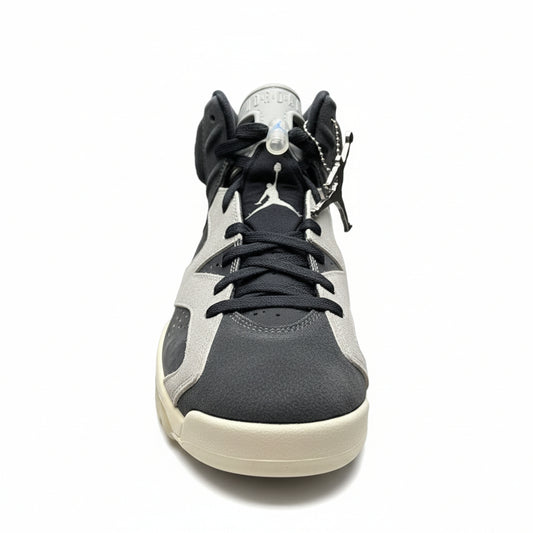 Air Jordan 6 Retro “Tech Chrome” (W)