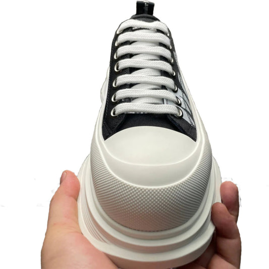Alexander McQueen Tread Slick Lace-Up Leather Sneakers White Black