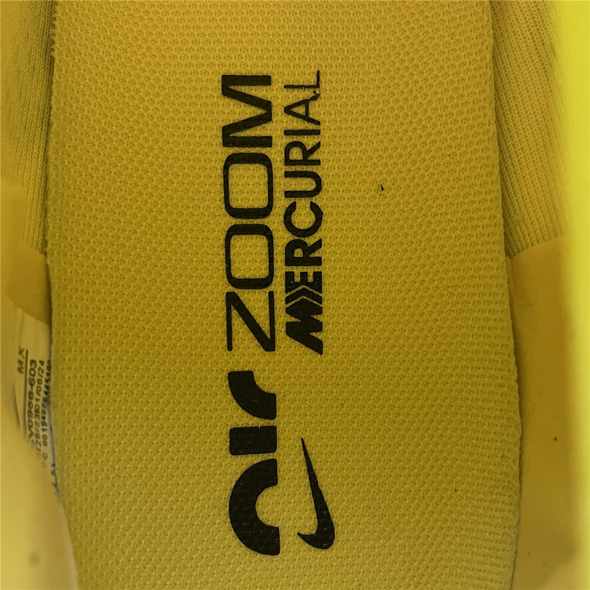 Nike Zoom Mercurial Superfly 9 Elite – Yellow Men’s Soccer Cleats