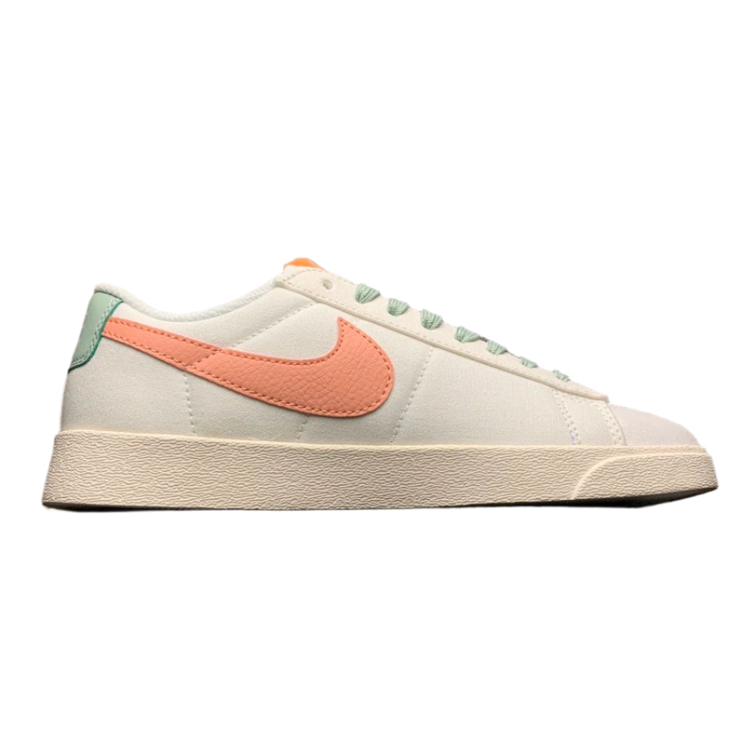 Nike WMNS Blazer Low LE 'White Bleached Coral'