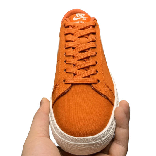 Nike Blazer Low "Mantra Orange"