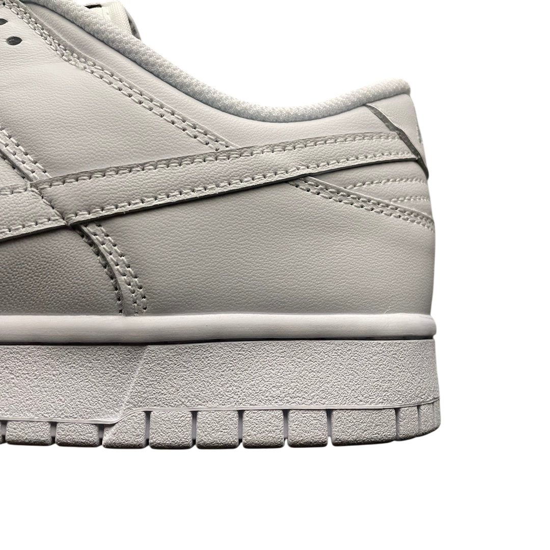 Nike Dunk Low "Triple White"