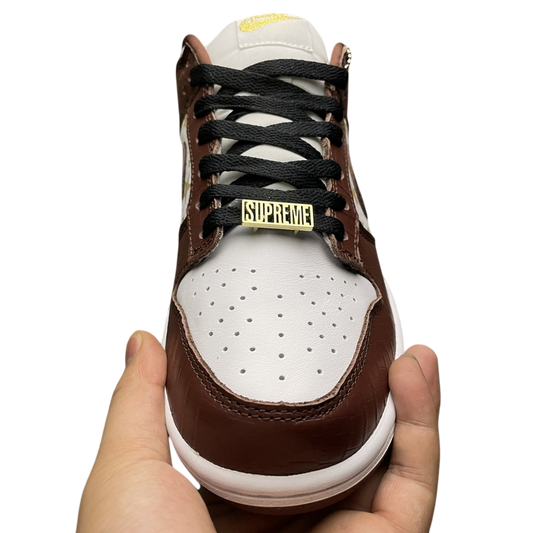 Nike SB Dunk Low Supreme Stars 'Barkroot Brown'