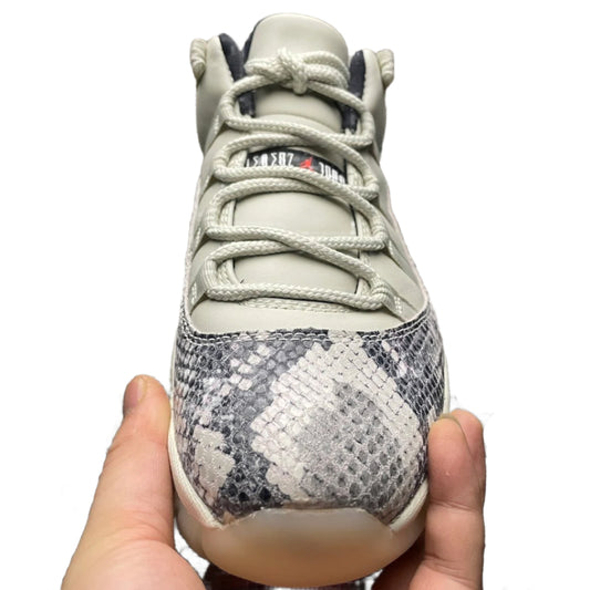 Nike Air Jordan 11 Low Light Bone – Python-Inspired Leather Basketball Shoes