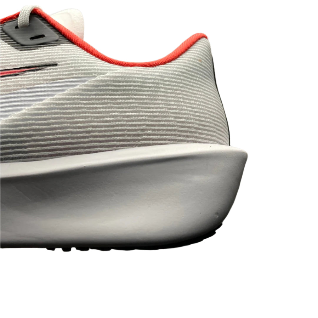 Nike Zoom Rival Fly 4