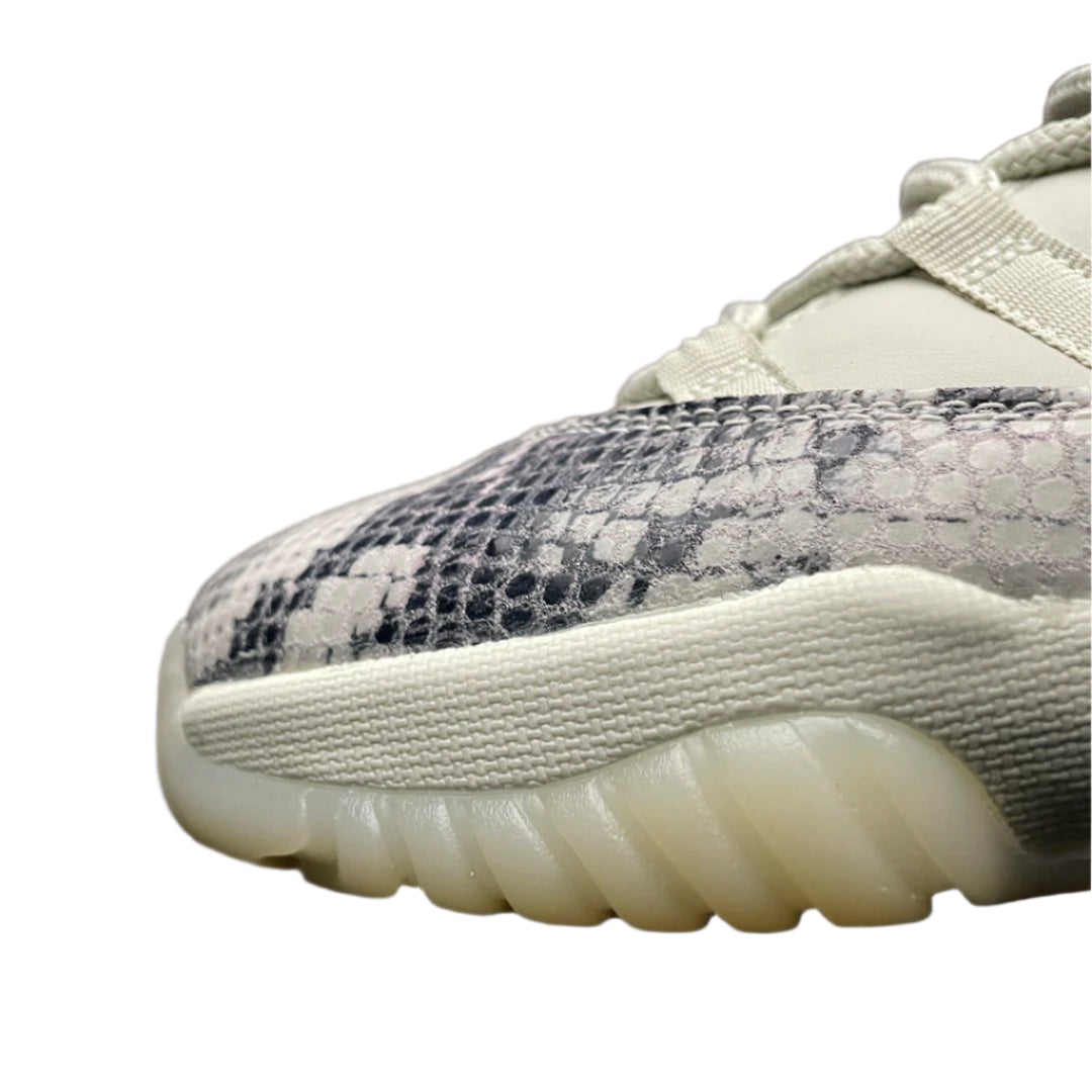Nike Air Jordan 11 Low Light Bone – Python-Inspired Leather Basketball Shoes