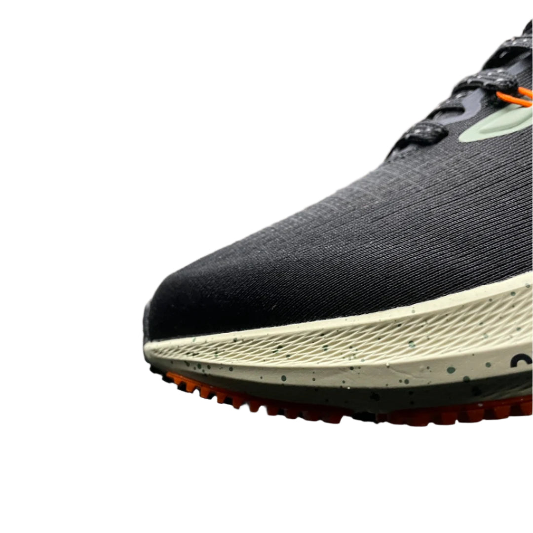 Nike Air Zoom Pegasus 39 Black White Orange