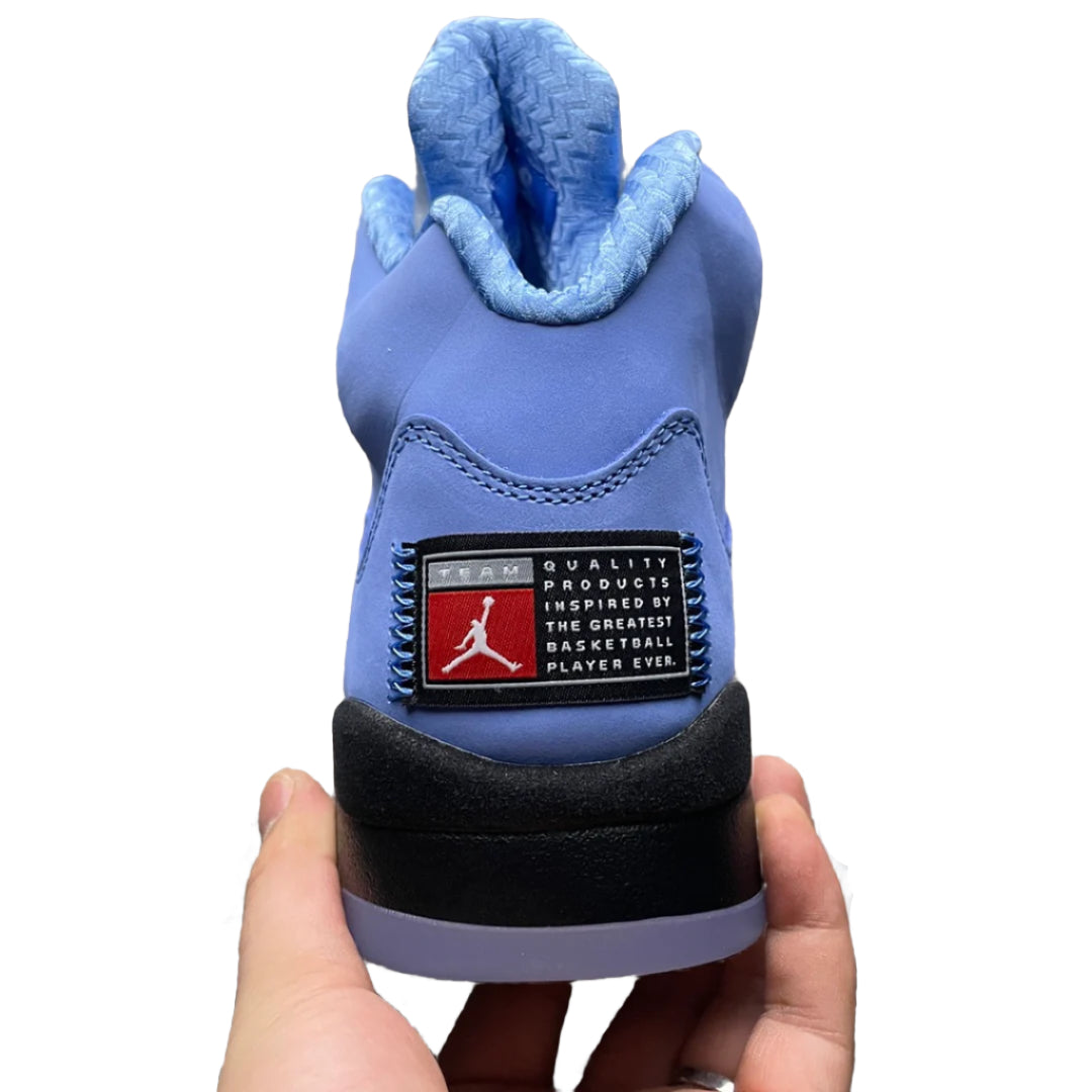 Air Jordan 5 Retro SE 'UNC' – University Blue Edition