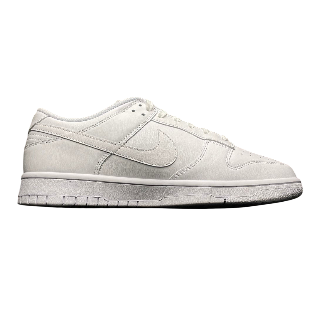 Nike Dunk Low "Triple White"