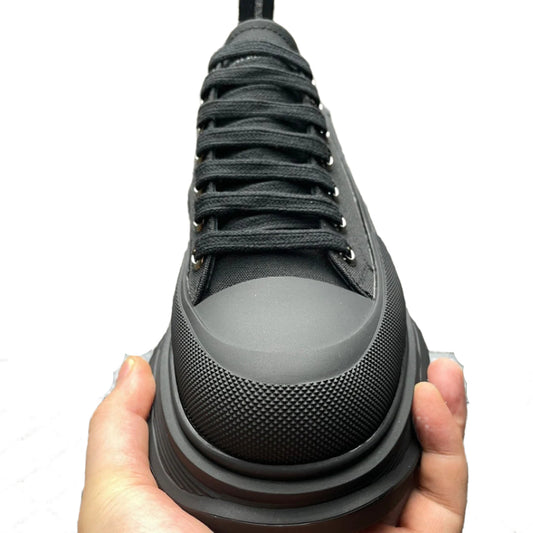 Alexander McQueen Tread Slick Low Lace Up Sneakers Black