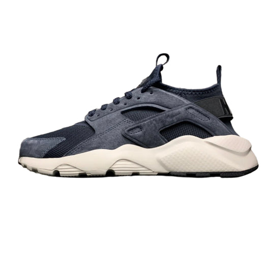 Nike Air Huarache Run SE – Black / Wolf Grey