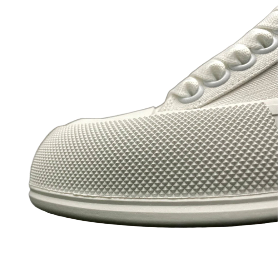 Alexander McQueen Deck Skate Plimsoll White – Designer Low-Top