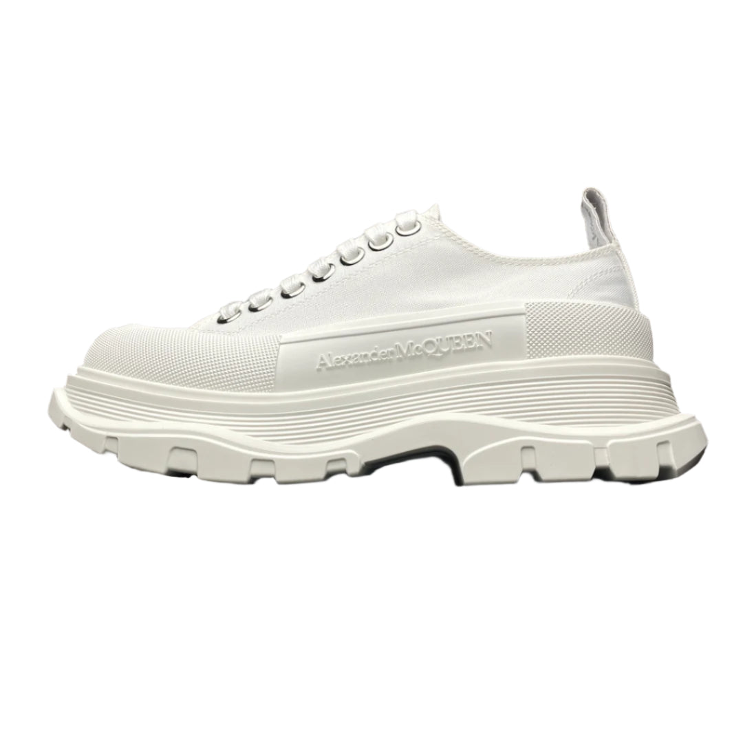 Alexander McQueen Tread Slick Low Lace Up Sneakers