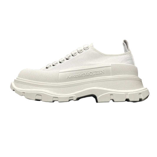 Alexander McQueen Tread Slick Low Lace Up Sneakers