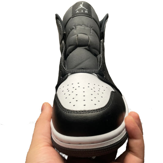 Air Jordan 1 Mid 'Iron Grey'