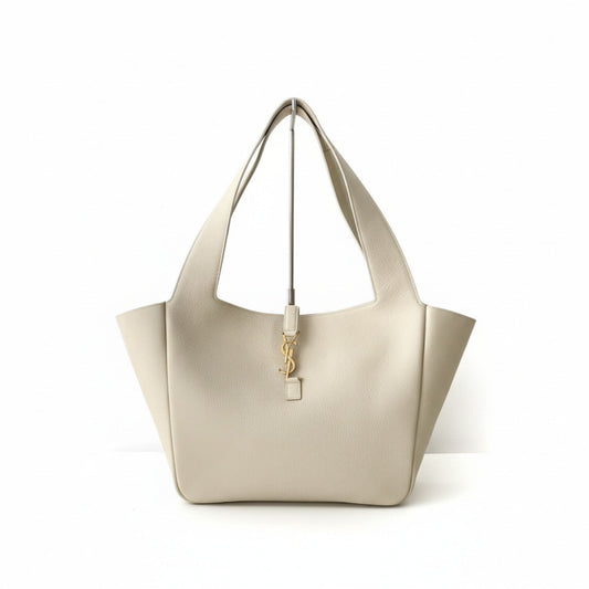 Le 5 À 7 Bea Cream Grained Leather Shoulder Tote Bag
