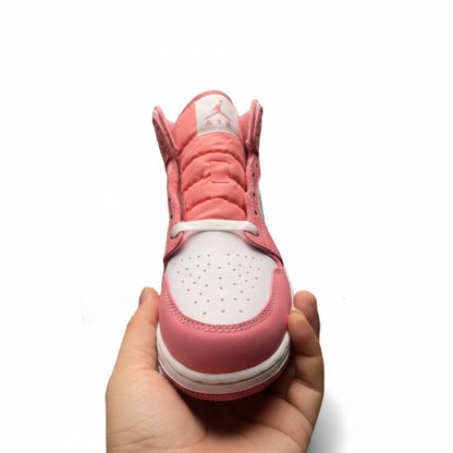 Air Jordan 1 Mid GS "Valentine’s Day 2023"