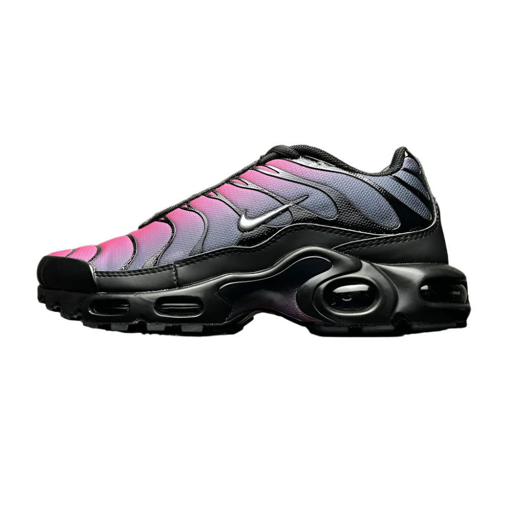 Nike Air Max Plus “Black/Pink”