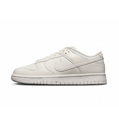 Nike Dunk Low "Triple White"