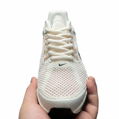 Nike Air Max 2013 "Pale Ivory"
