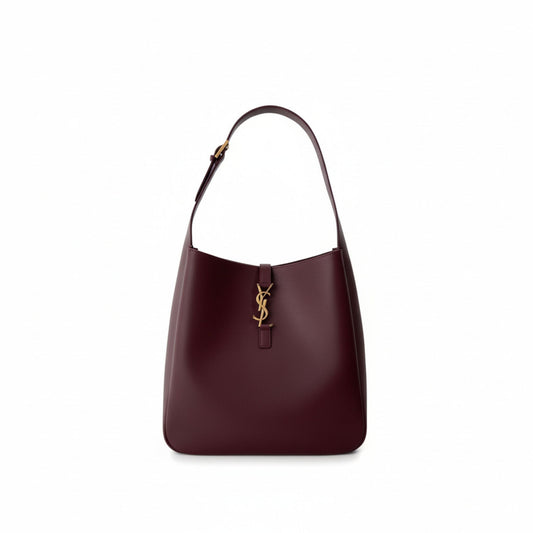 Le 5 À 7 Supple Burgundy Leather Shoulder Bag