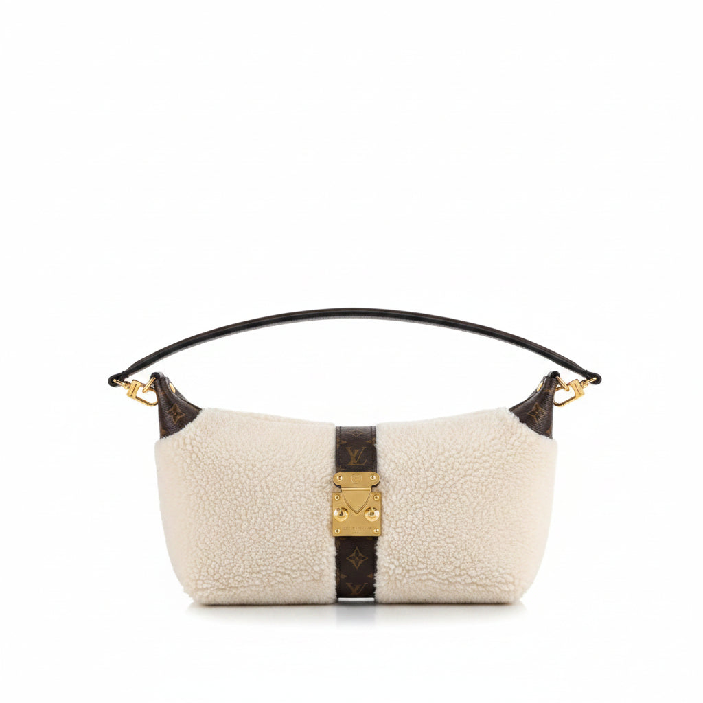 LV Pochette Mia – Cream Shearling