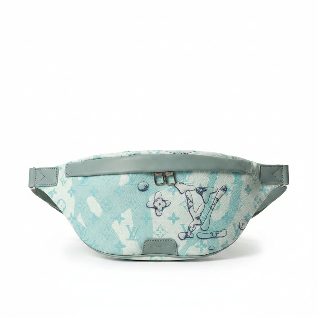 LV Discovery Bumbag – Aqua Garden Blue