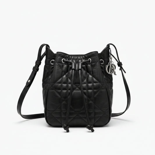 CD D-Motion Bucket Bag – Black