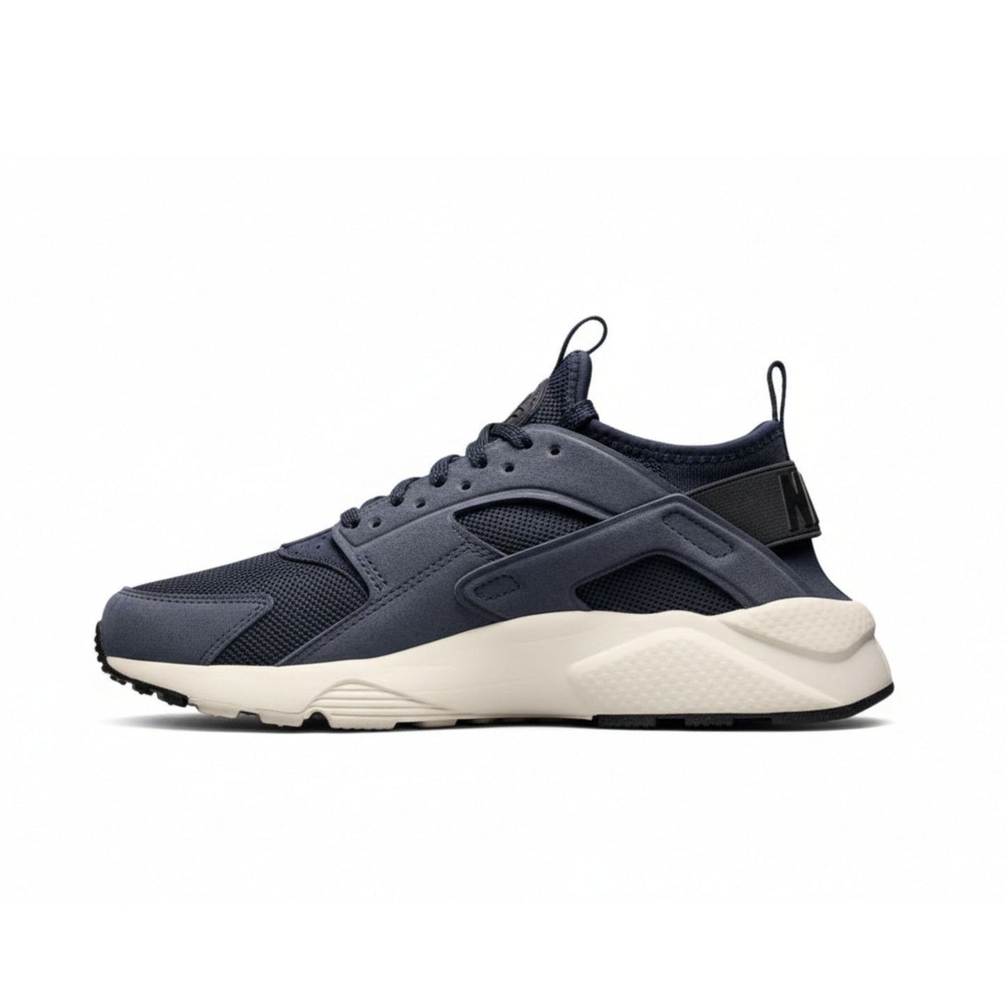 Nike Air Huarache Run SE – Black / Wolf Grey
