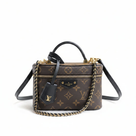 LV Vanity Chain Pouch – Monogram Reverse