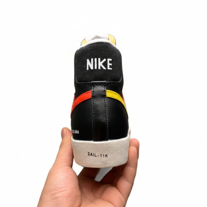 Nike WMNS Blazer Mid '77 Black (Black-00A)