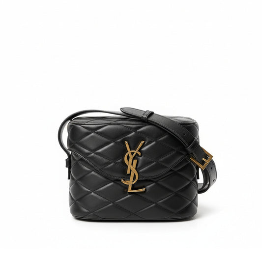 June Quilted Leather Shoulder Bag – Black