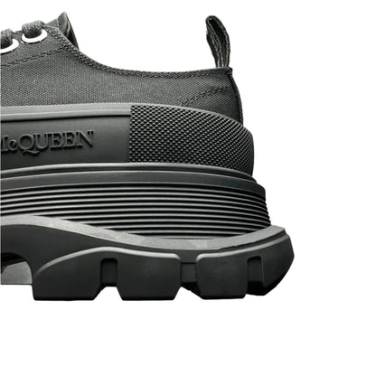 Alexander McQueen Tread Slick Low Lace Up Sneakers Black