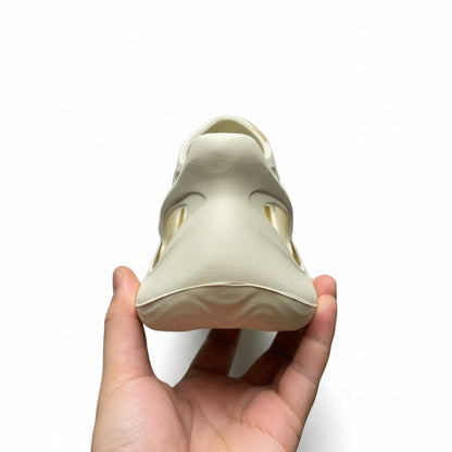 Yeezy Foam Runner Sand