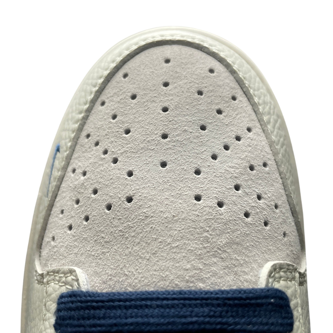 Supreme x Nike SB Dunk Low Navy Blue