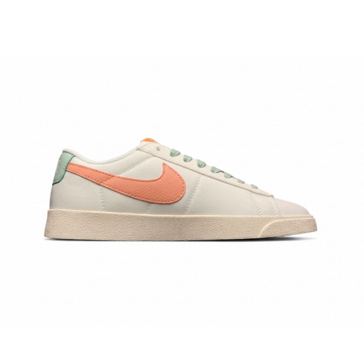 Nike WMNS Blazer Low LE 'White Bleached Coral'
