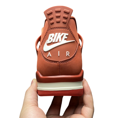 Air Jordan 4 Retro “Military Red”