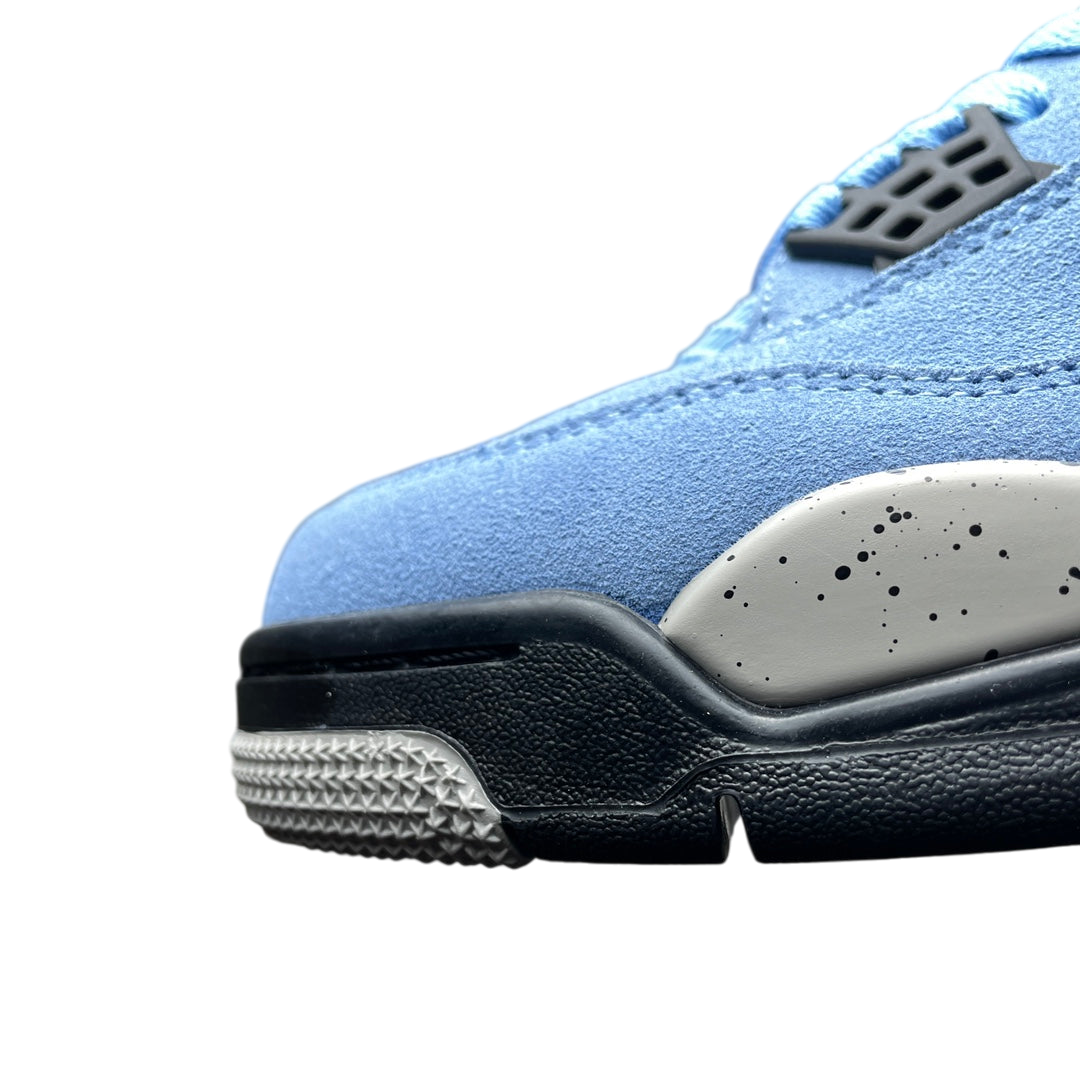 Air Jordan 4 Retro “University Blue”
