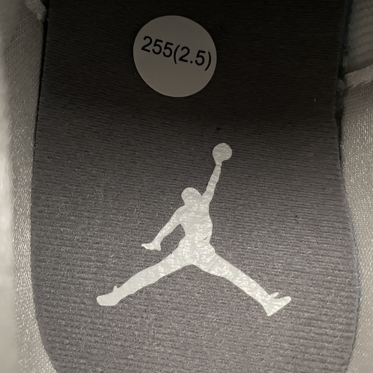 Air Jordan 3 Retro ‘Sail Metallic Silver’ (Women’s)
