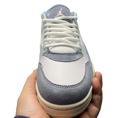 Air Jordan 4 RM