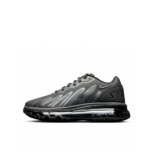 Nike Air Max Dn Sneakers
