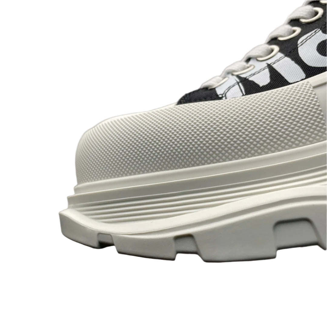 Alexander McQueen Tread Slick Lace-Up Leather Sneakers White Black