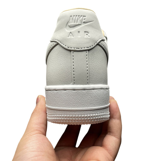 Nike Air Force 1 '07 White