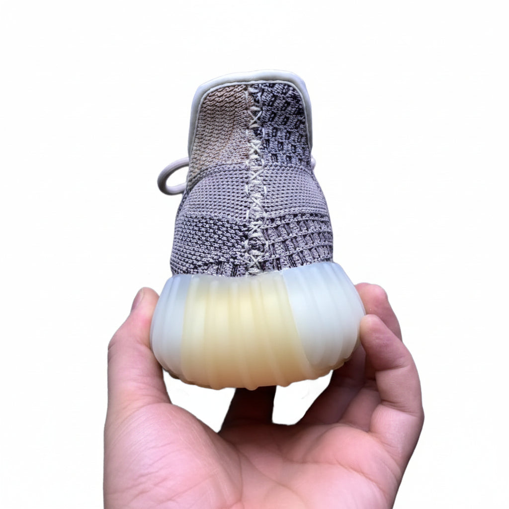 Yeezy Boost 350 V2 Ash Pearl